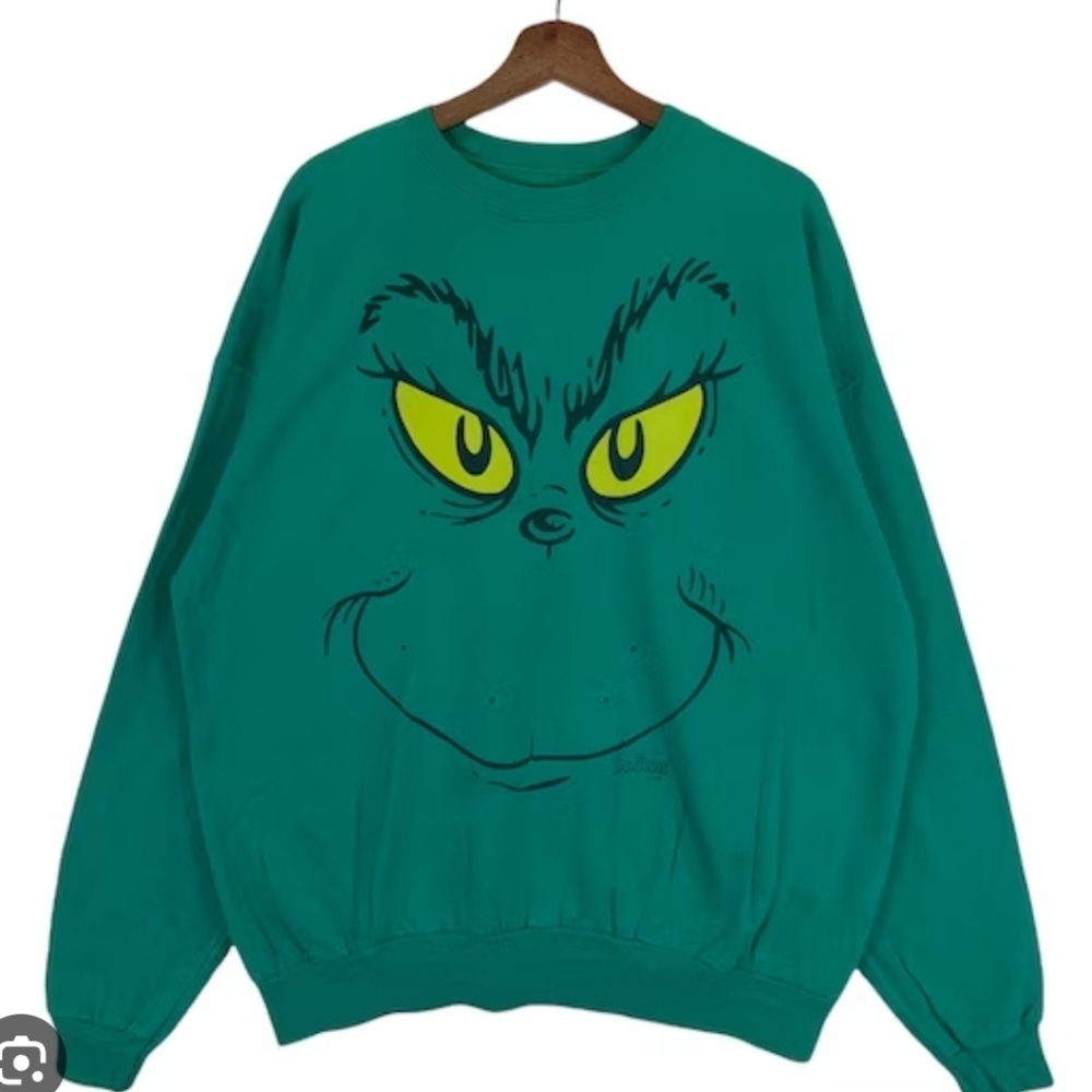 Medium (7-9) Grinch crew neck